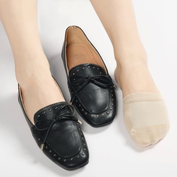 NWT Size 6-12 Peda Bella white toe covers - Picture 4 of 9